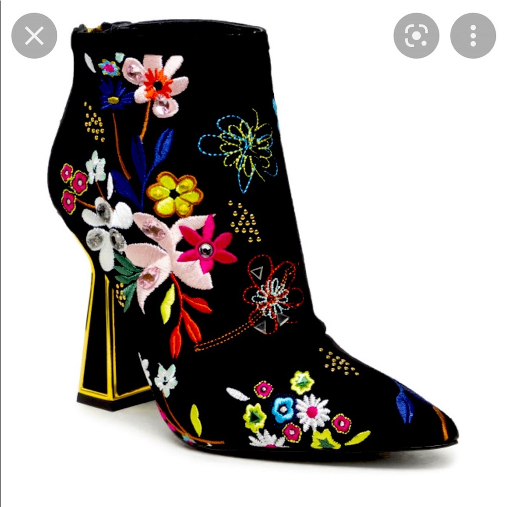 Kat Maconie shoes to fit a size 9, original and new.